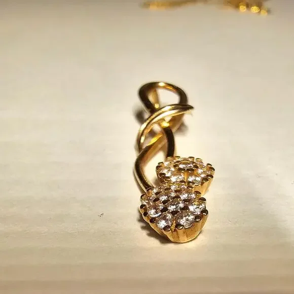 14k gold floral pendant 18 - Picture 4 of 7